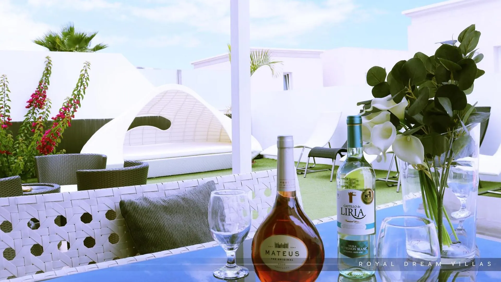Royal Modern Villas 아데제